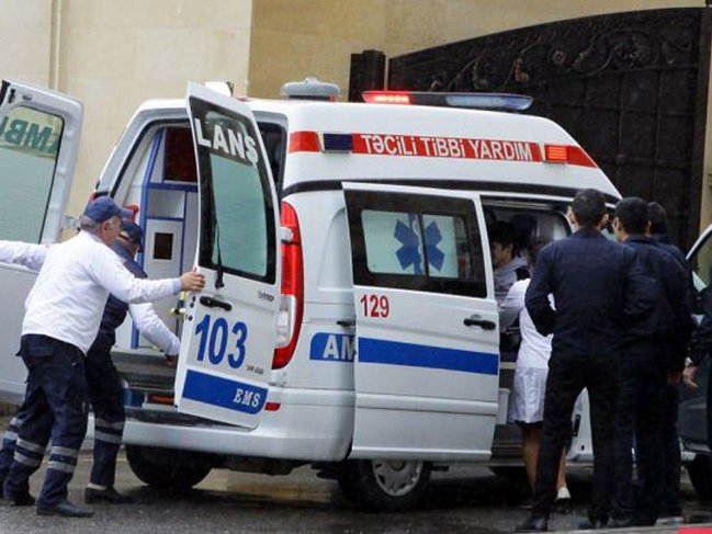 Azərbaycanda DƏHŞƏTLİ HADİSƏ: Uşağın qolu ətçəkən maşında qaldı