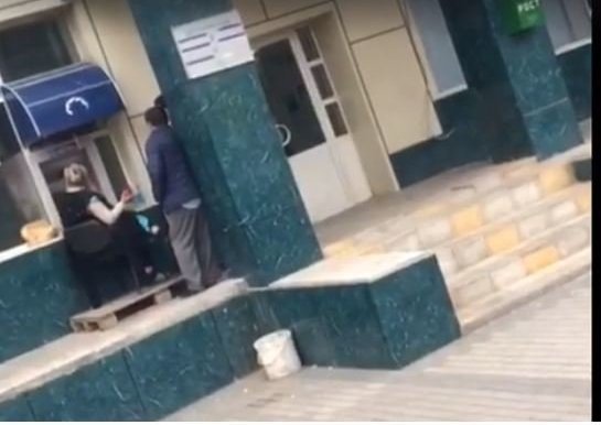 Azərbaycanda bankomatdan pensiya alan əhalinin başına görün nə oyun gətirirlər - ANBAAN VİDEO