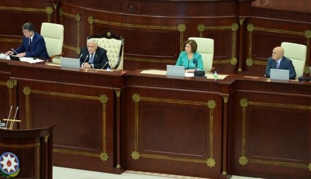 Bayraq, himn, gerblə bağlı Konstitusiya qanunu qəbul ediləcək