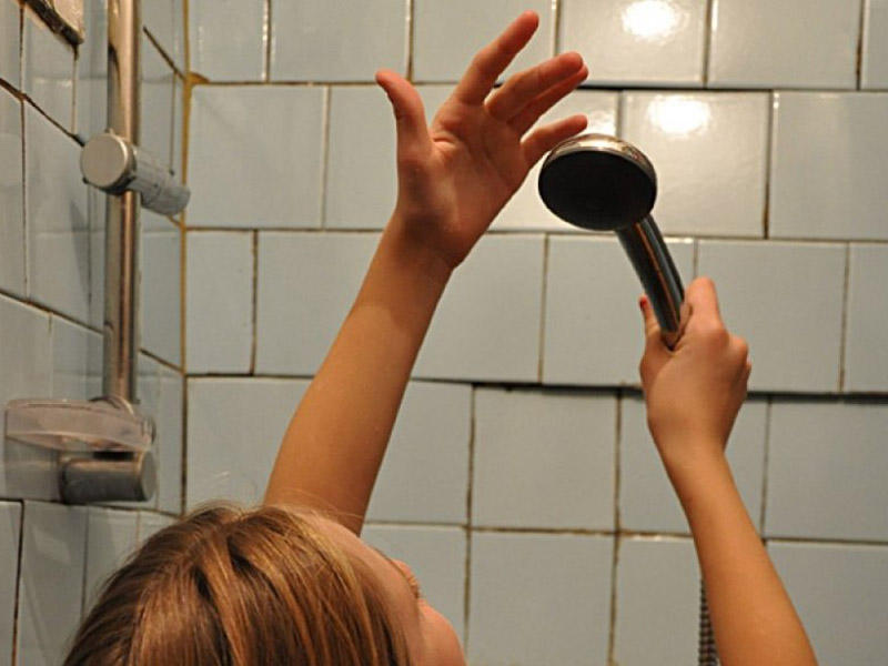 25 yaşlı qız hamamda huşsuz vəziyyətdə tapıldı