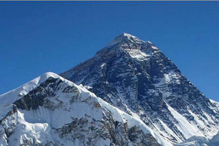 Şamaxıda dağlıq ərazidə qalan əcnəbilər xilas edildi