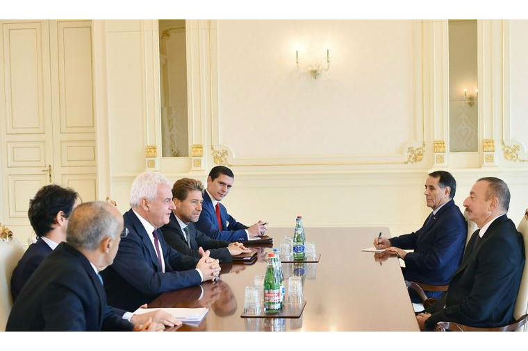 İlham Əliyev “Leonardo” şirkətinin rəhbəri ilə görüşdü — YENİLƏNİB