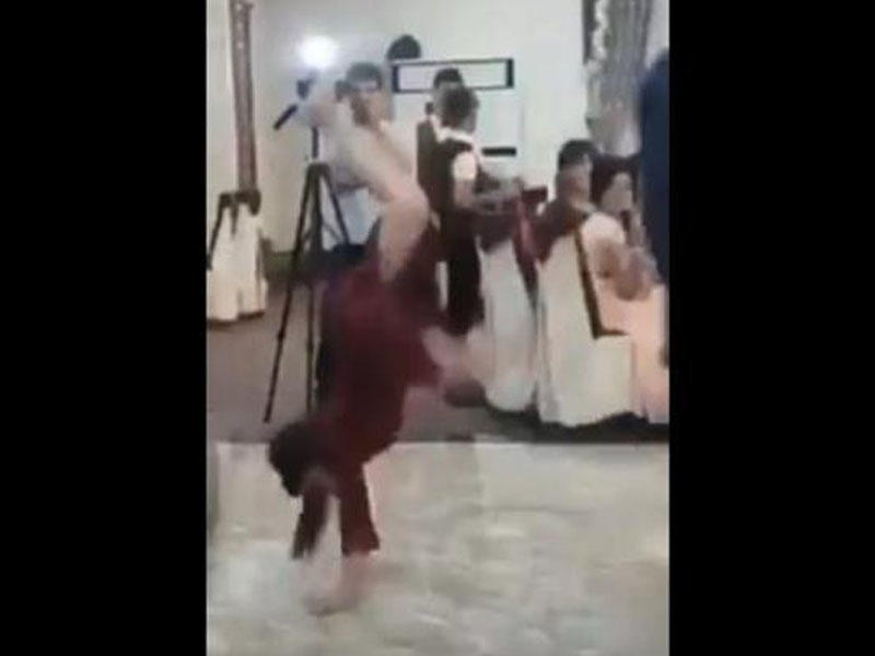 Bütün ölkə qadının toyda etdiklərindən danışır - VİDEO