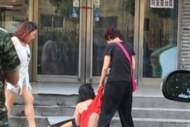 Xəyanətə uğrayan qadın intiqamını GÖRÜN NECƏ ALDI - FOTOLAR