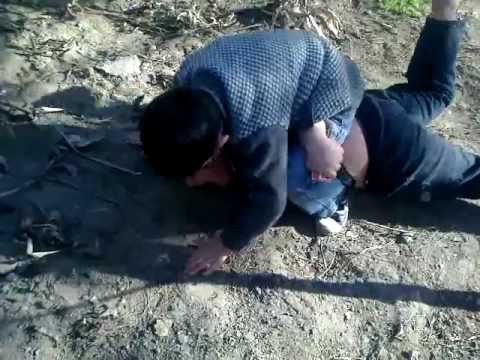 BİR KƏND ŞOKDA: Ata və oğulları 2 nəfəri VƏHŞİCƏSİNƏ DÖYÜB...