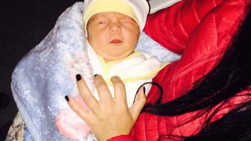 4 günlük körpənin ağzını bağlayıb zibilliyə atdılar - QANDONDURAN OLAY - FOTOLAR