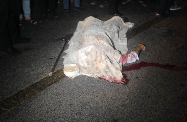 Maşınla iki qadını vurdu, biri öldü