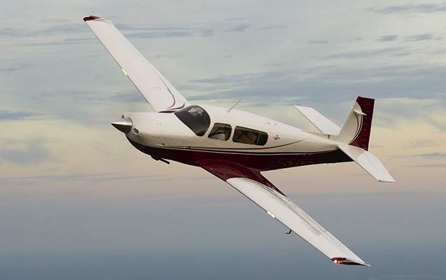 Təyyarə evin üzərinə düşüb - 3 ölü