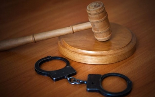 Dələduzluqda təqsirləndirilən pokuror bəraət aldı