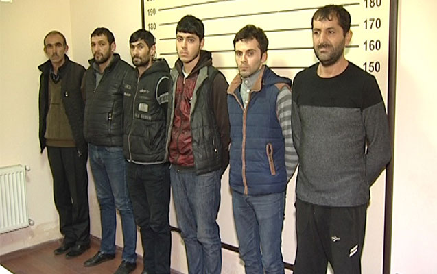 Maşın “zapçast”ı oğurlayan dəstə tutuldu