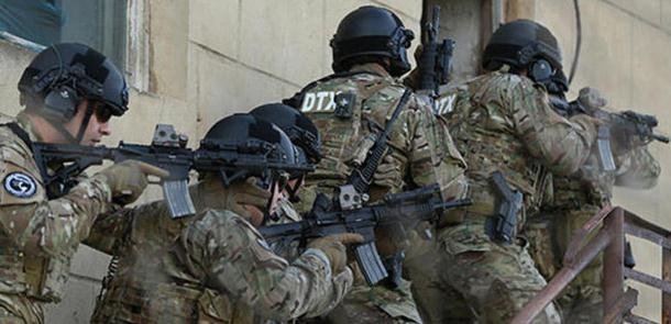 Bakıda terrorçular Milli Məclisə hücum edib deputatları öldürmək istəyirmiş