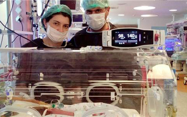 700 qramlıq körpəyə sənəd ala bilmirlər - Foto