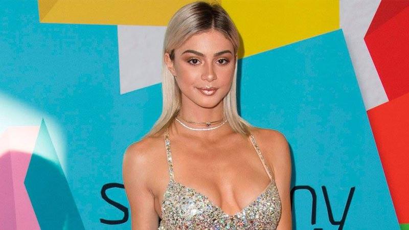 18 yaşlı qız səhvən intim videosunu paylaşdı - 14 min adam izlədi