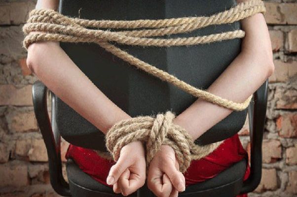 Novxanı bağlarında film kimi cinayət