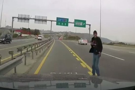 Azərbaycanda hər kəs bu oğlandan danışır - 110-luq yola çıxdı və... – VİDEO