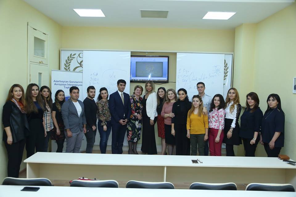 Azərbaycan Gənclərinin Avropaya İnteqrasiyası Təşkilatının (AGAT) 13 oktyabr, 2017-ci il tarixində “Arzularını hədəfə çevir” adlı seminarı həyata keçirmişdir.