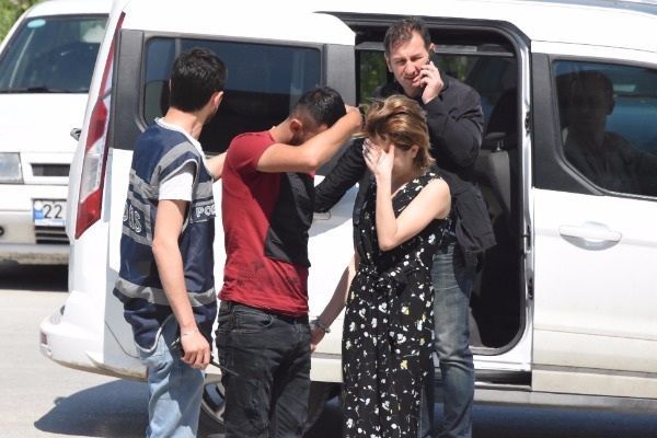 Azərbaycanlı qız Türkiyədə həbs olundu – FOTO