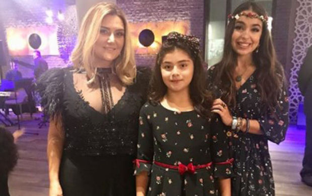 Leyla Əliyeva Zülfiyyə Xanbabayevanın doğum günündə - FOTO