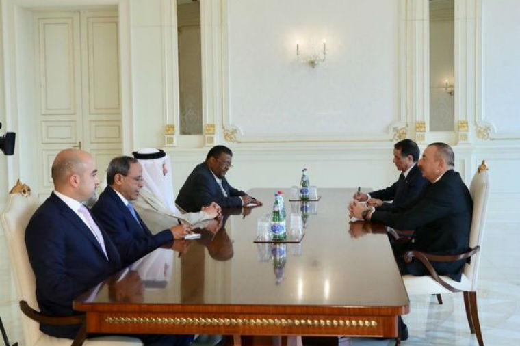 Prezident Körfəz Ərəb Dövlətlərinin Əməkdaşlıq Şurasının nümayəndə heyətini qəbul etdi — YENİLƏNİB