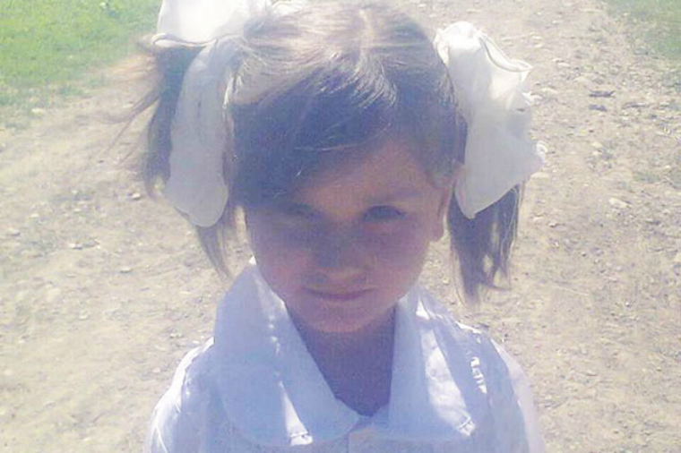 5 yaşlı qızını zəhərləyən ana özünü günahkar saymadı