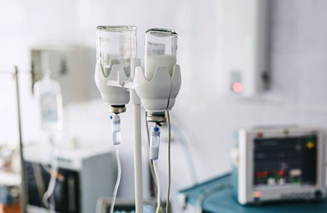 Bakıda 23 yaşlı oğlanı bıçaqladılar