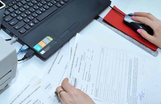 Saxta sənədlə bankdan kredit aldılar