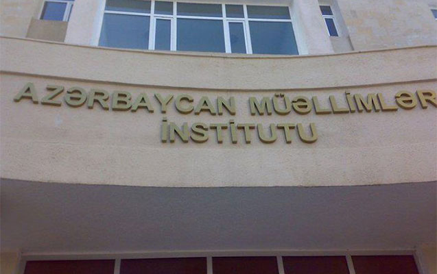 Direktor toya nəmər kimi diplom salıb - Azərbaycanda