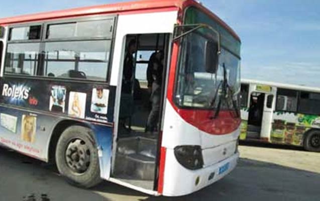 Bakıda marşrut avtobusu piyadanı vurdu, öldü