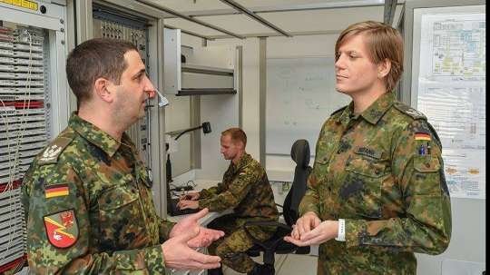 Cinsiyyətini dəyişmiş adam batalyon komandiri oldu - RƏZALƏT...