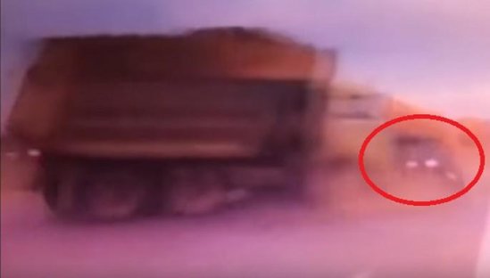 Dəfn mərasimində araq içən sürücü və arvadı belə öldü - Anbaan VİDEO