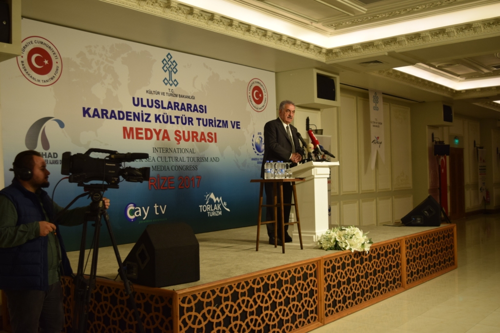 Azərbaycanlı jurnalistlər Beynəlxalq Media Şurasında - FOTOLAR