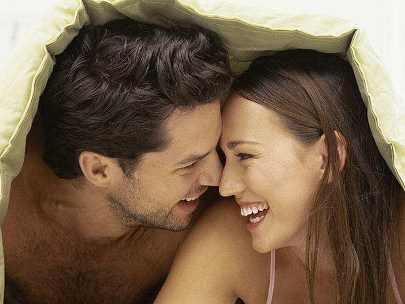 Belçikada 7 yaşlı uşaqlara intim pozalar öyrədilir - FOTO