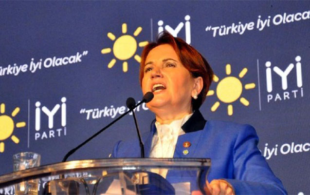 Yeni partiyanın adı və şüarı müzakirələrə səbəb oldu