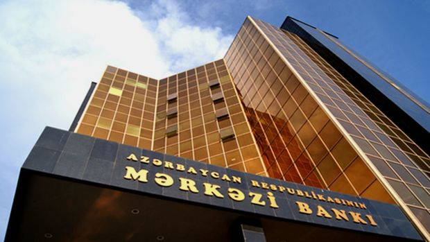 Dollar sabit qaldı, avro ucuzlaşdı