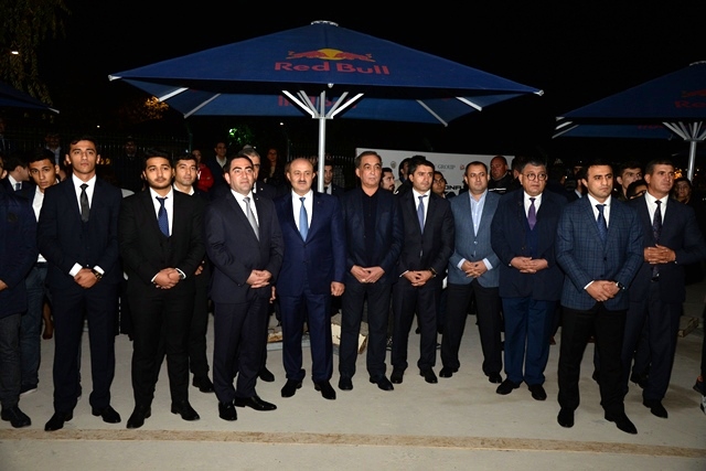 Nəsimi rayonunda  FİTZONA idman meydançasının açılış mərasimi keçirilib