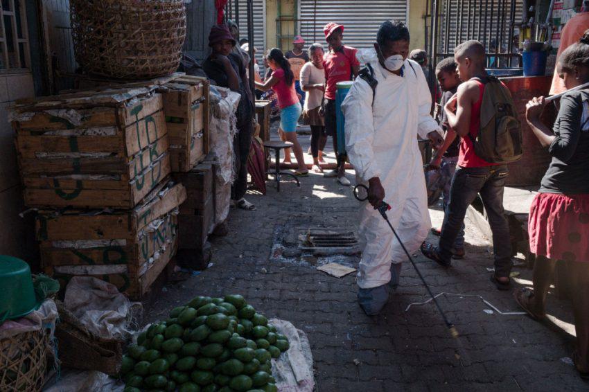 “Qara ölüm” dünyaya qayıdır: 124 nəfər öldü