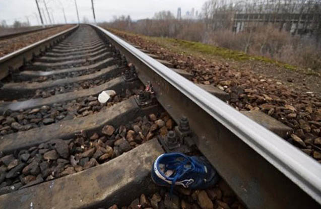 Siyəzəndə gənc oğlanı qatar vurub