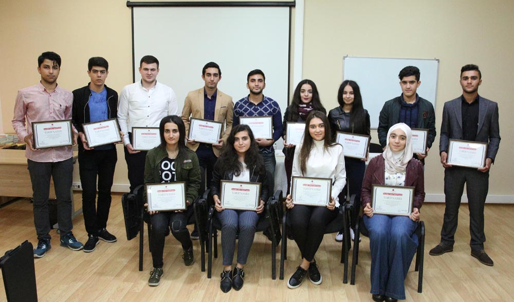 “Veysəloğlu Qrup” rəhbərliyi şirkət əməkdaşlarının ali təhsil müəssisələrinə yüksək bal ilə tələbə adını qazanan övladları ilə görüş keçirdi