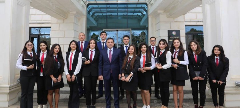 Binəqədi rayon rəhbərinin 11-ci qrup ASAN könüllüləri ilə görüşü keçirildi.