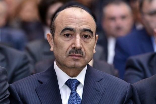 Əli Həsənov prezidentlərin Tehran görüşünü şərh etdi