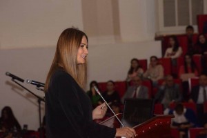 Qənirə Paşayeva tələbələr çağırış etdi