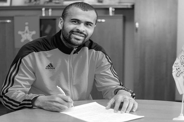 Braziliyalı futbolçu 25 yaşında öldü