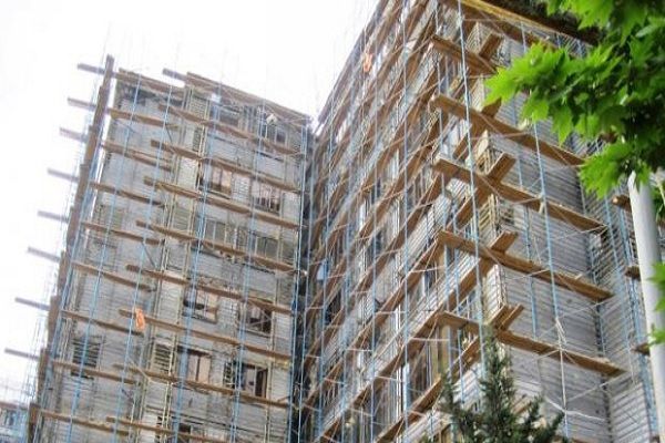 Sabunçuda qəribə olay - İcra hakimiyyəti evin qapısını bağladı - FOTO+ YENİLƏNİB