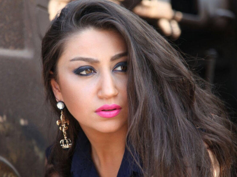 Damla aktrisalığa keçdi - Müğənni bu serialda çəkiləcək - FOTO