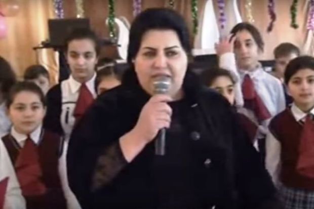 Jurnalisti təhqir edən direktor cəzalandırıldı