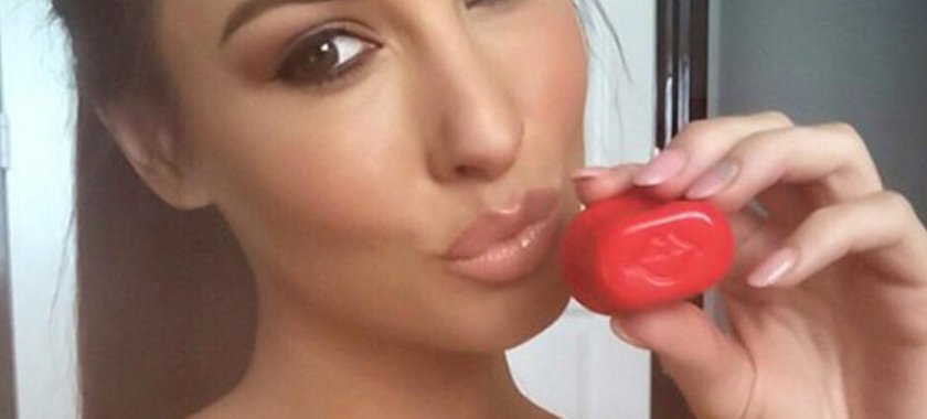 İngiltərənin ən gözəl anası - FOTO