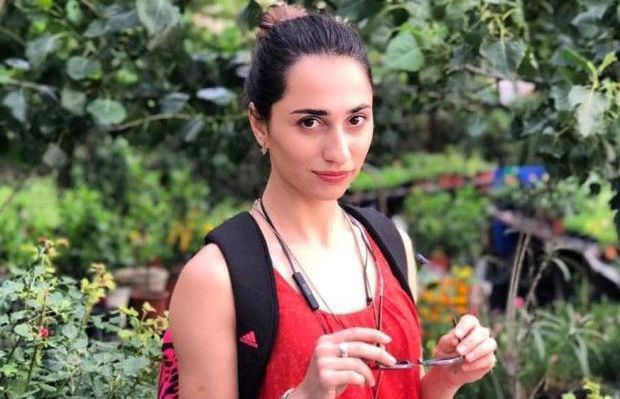 Çempion qızı avtomobillə vurub öldürən şəxsin məhkəməsi başladı