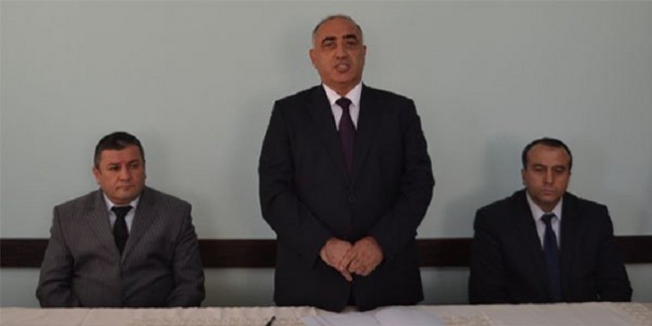 Özünü Heydər Əliyevə oxşadan icra başçısı- GORANBOYDA NÖVBƏTİ BİABIRÇILIQ