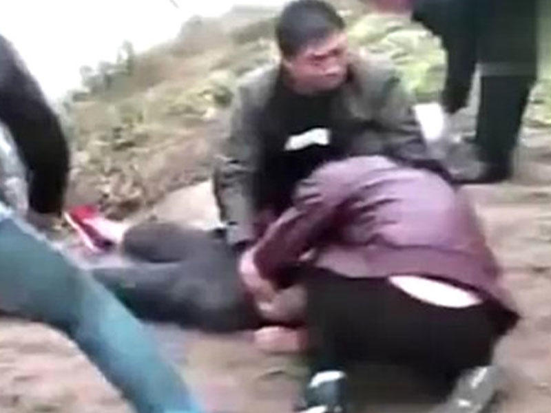 Gələcək gəlinini görən qadın İNTİHAR ETDİ - ŞOK TƏFƏRRÜAT - VİDEO