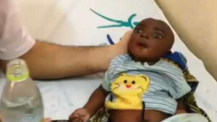 Susuzluqdan ölmək üzrə olan uşağın dəhşətli görüntüsü - VİDEO